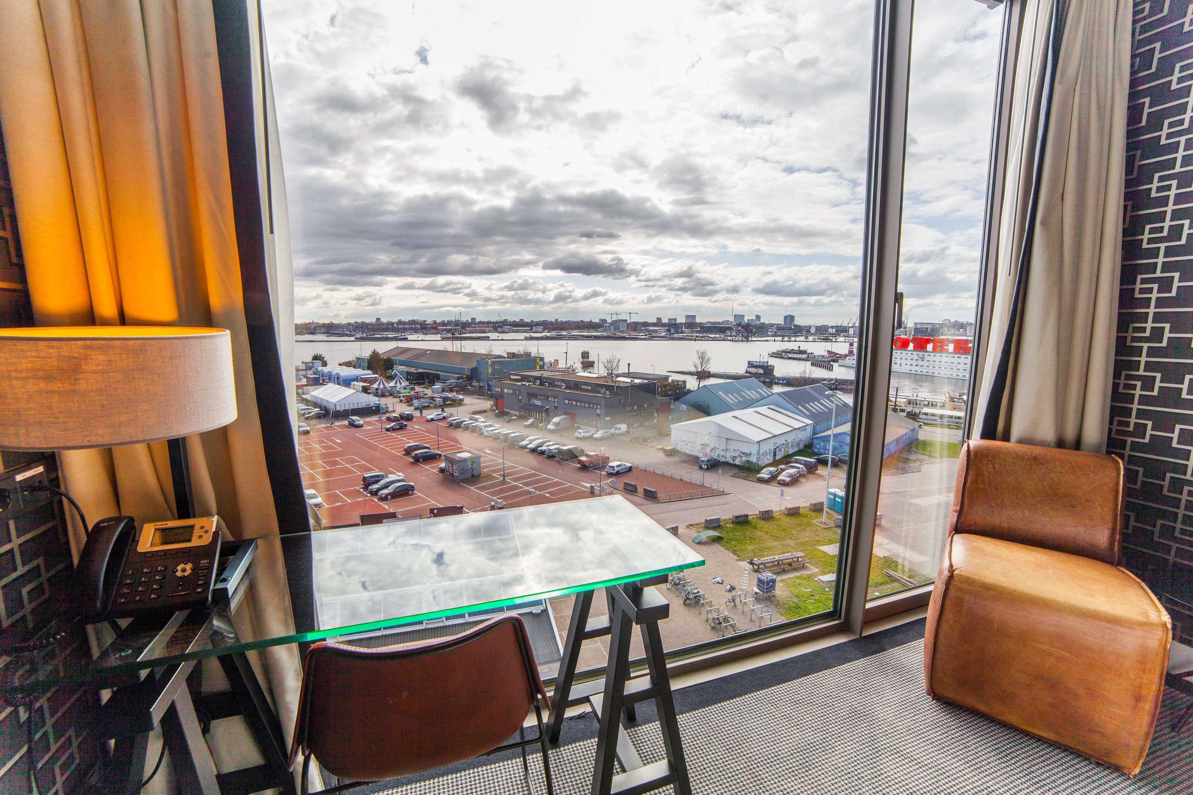 Hotel Doubletree By Hilton - Ndsm Wharf Amesterdão