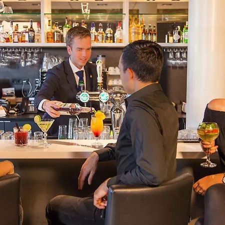 DoubleTree by Hilton Amsterdam - NDSM Wharf 